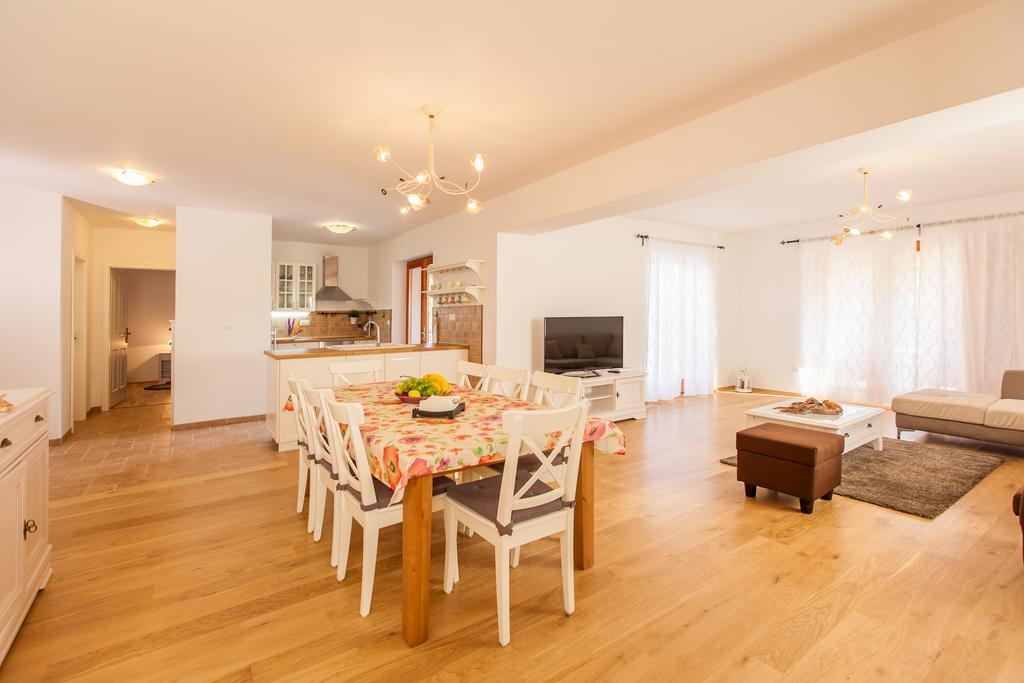 Villa Mare Vrh  Rom bilde
